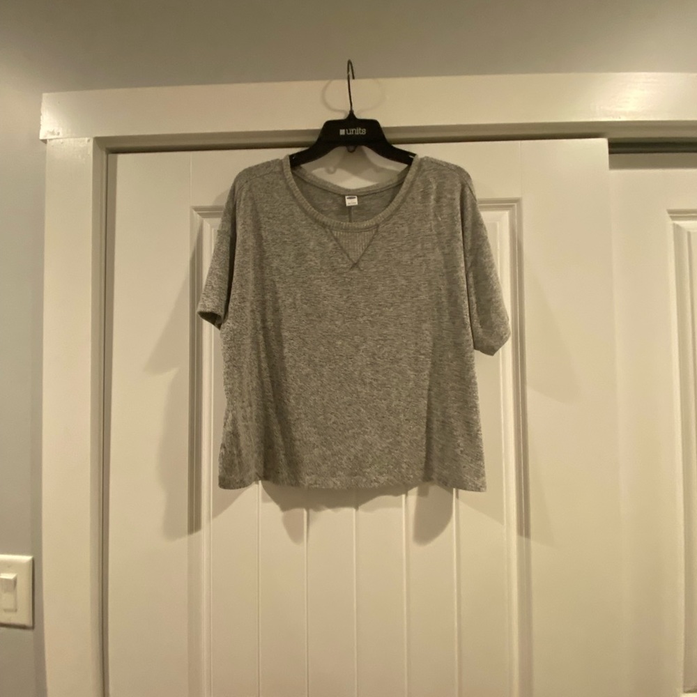 Super soft Grey crop top